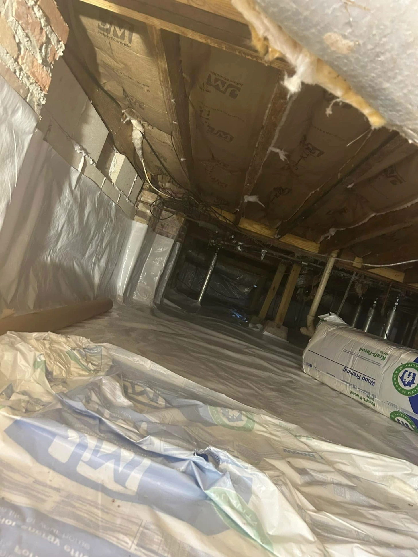 How Does Crawl Space Encapsulation Affect Your Home's Market Value?