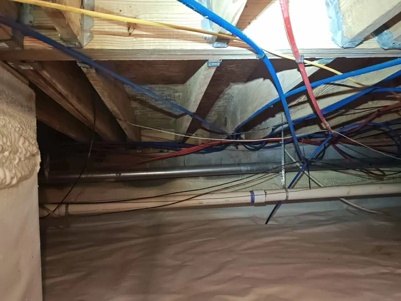 The Link Between Crawl Space Mold Remediation and Encapsulation